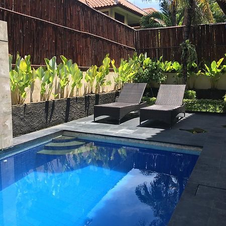 Kuta Holiday Villas Exteriör bild